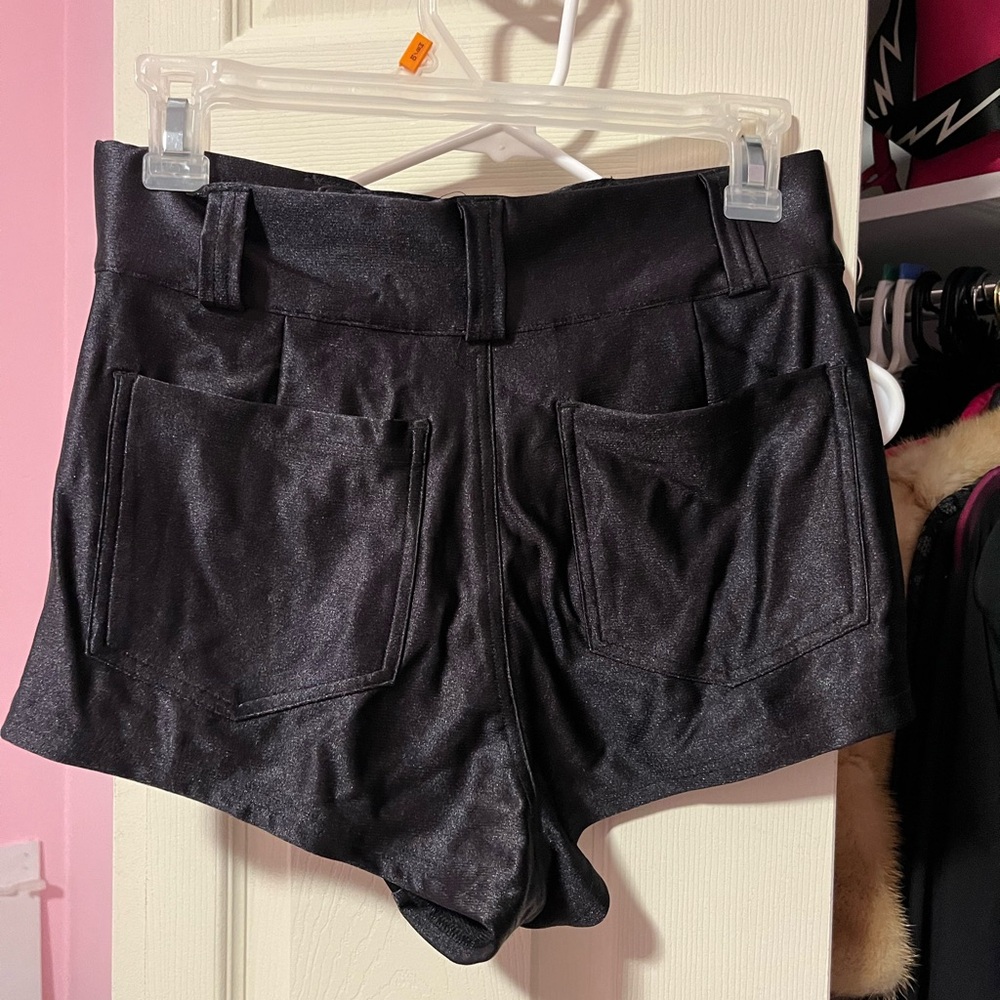 Killstar succuba hot pants - Picture 5 of 5